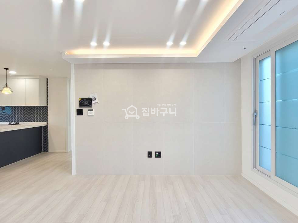 서울 영등포구 대림동 ♣역세권~서울신축빌라 3룸+야외테라스♣ 무상 옵션有 (에어컨,세탁기,냉장고 등) 분양 매물번호 12987 사진 3