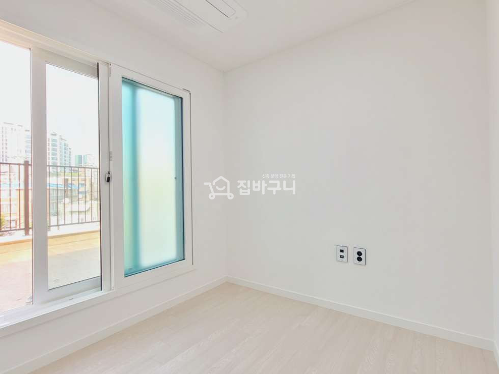 서울 영등포구 대림동 ♣서울 대림동 신축빌라 2룸+복층+야외테라스♣ 역세권서울의도심에서 텃밭가꾸며 힐링 해봐요~ 분양 매물번호 12940 사진 2