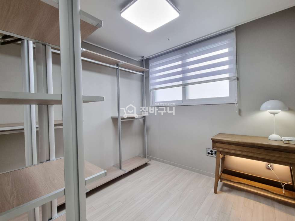 서울 영등포구 영등포동2가 당산역 도보 7분 역세권! 풀옵션 서울 3룸 분양 매물번호 12322 사진 8