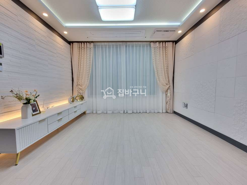 서울 강서구 화곡동 [역세권] 까치산역 도보 10분! 자주식 주차100%! 단지형 고급빌라! 서울3룸 분양 매물번호 12476 사진 1