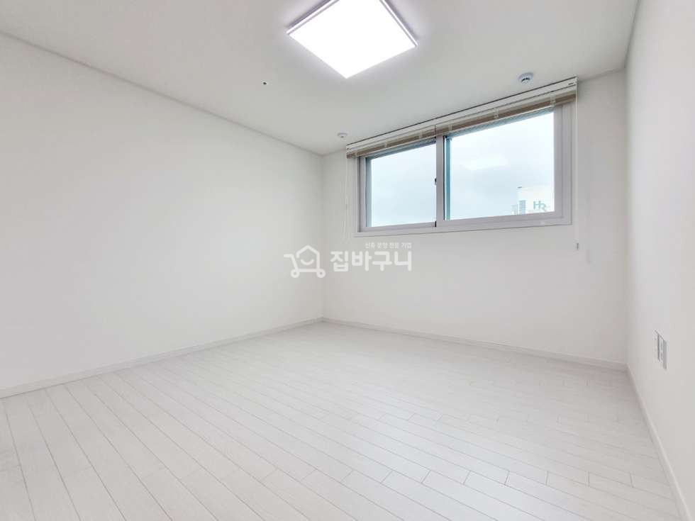 인천 부평구 부평동 [역세권★학세권] 전통시장+부평역사+평리단길.. 주변입지 너무좋은 신축아파트 4룸타입 소개합니다~! 분양 매물번호 12936 사진 9