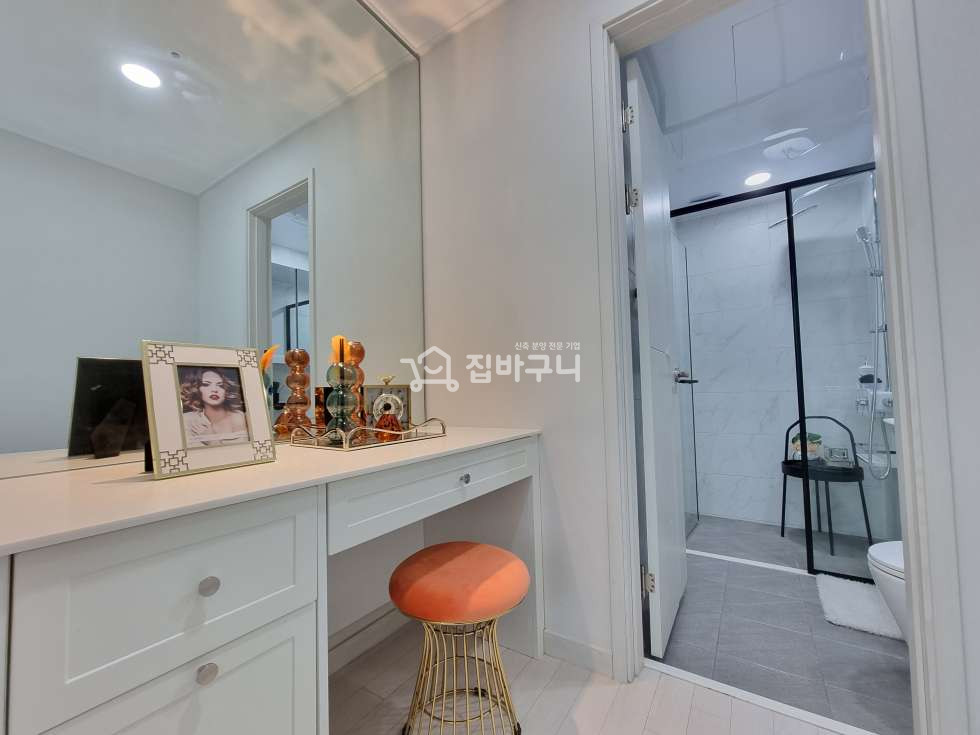 인천 연수구 송도동 고급진 인테리어와 수납공간 활용도 甲!! 송도 3룸 분양 매물번호 12462 사진 8
