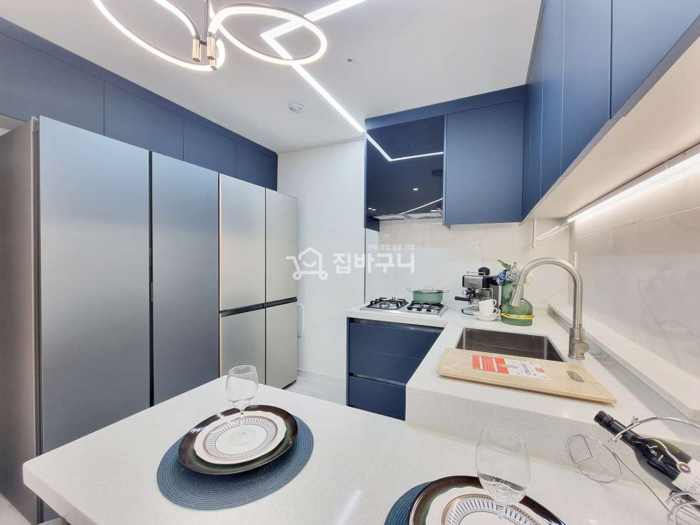 경기 부천원미구 심곡동 [역세권] 부천의 중심가에 있는 역세권 3룸! 옵션까지 완벽~+_+ 분양 매물번호 12459 사진 7