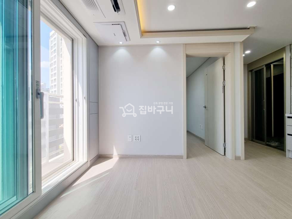서울 영등포구 대림동 [역세권 등장~] 프리미어 인프라 구축! 집의 위치까지 완벽한 서울 대림동 3룸~ 분양 매물번호 12457 사진 2