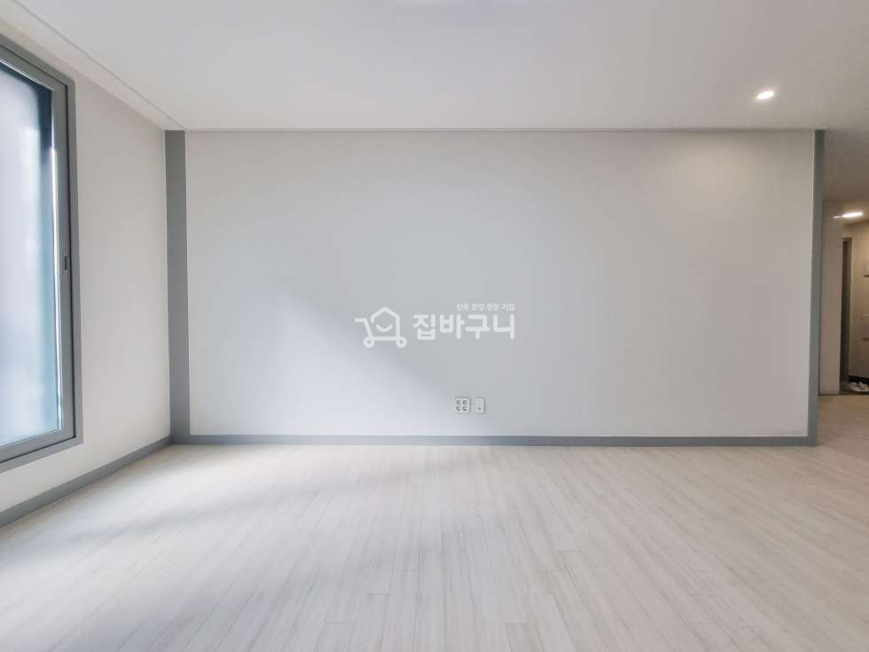 경기 시흥시 정왕동 깔끔한 인테리어와 혼자 살기 딱! 좋은 정왕 2룸 :D 분양 매물번호 12455 사진 3
