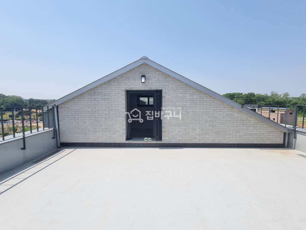 경기 평택시 죽백동 야외 테라스가 있는 평택 2룸 복층! 분양 매물번호 12453 사진 1