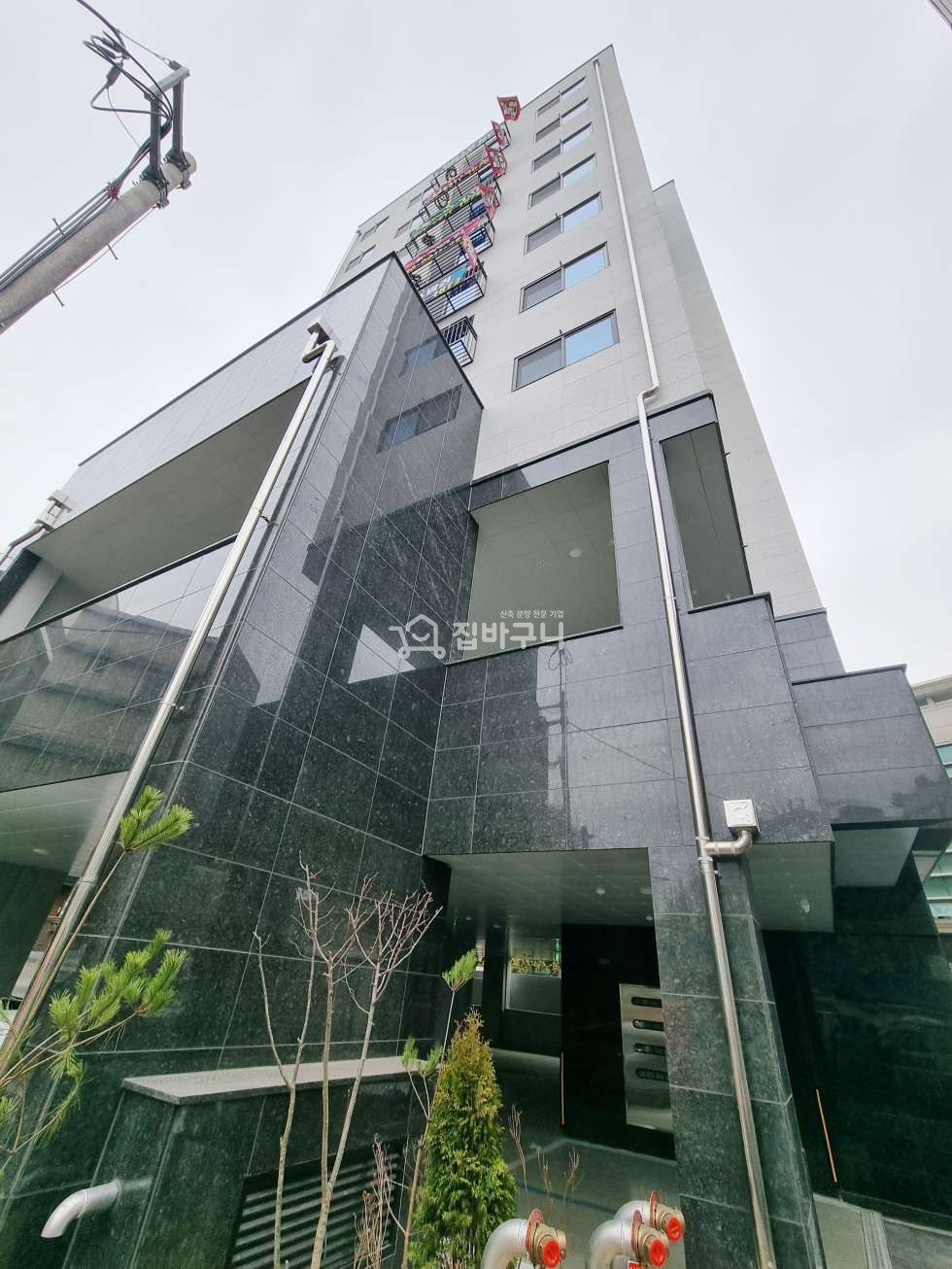 경기 수원팔달구 매산로3가 [역세권] 수원역 도보 10분! 테라스 View 맛집 보고 가세요~ 분양 매물번호 12383 사진 18