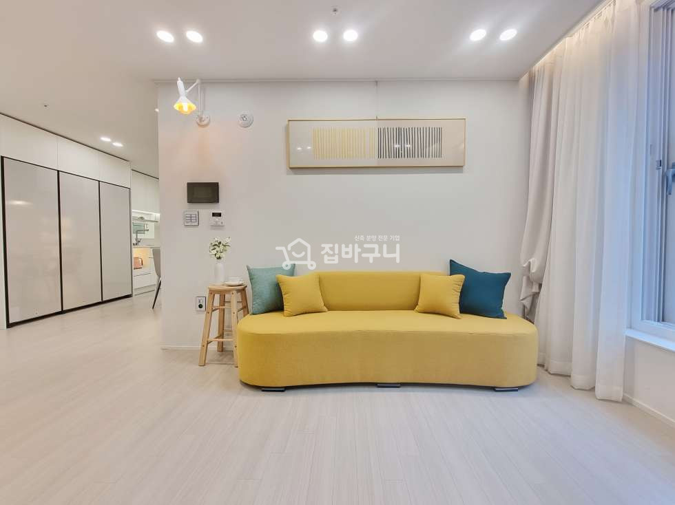 경기 수원팔달구 매산로3가 옵션&인테리어 두 마리 토끼를 다 잡은 곳! 수원 3룸 분양 매물번호 12382 사진 2