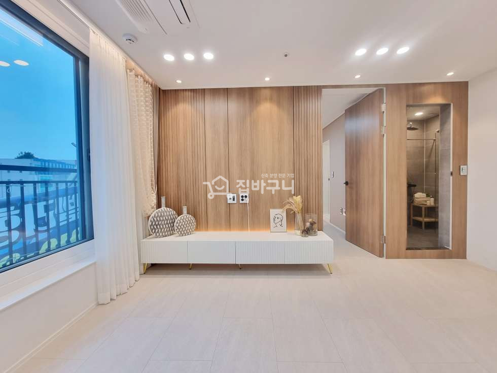 경기 수원팔달구 매산로3가 원스톱 생활 인프라 최고의 상권! 수원 3룸 분양 매물번호 12381 사진 3