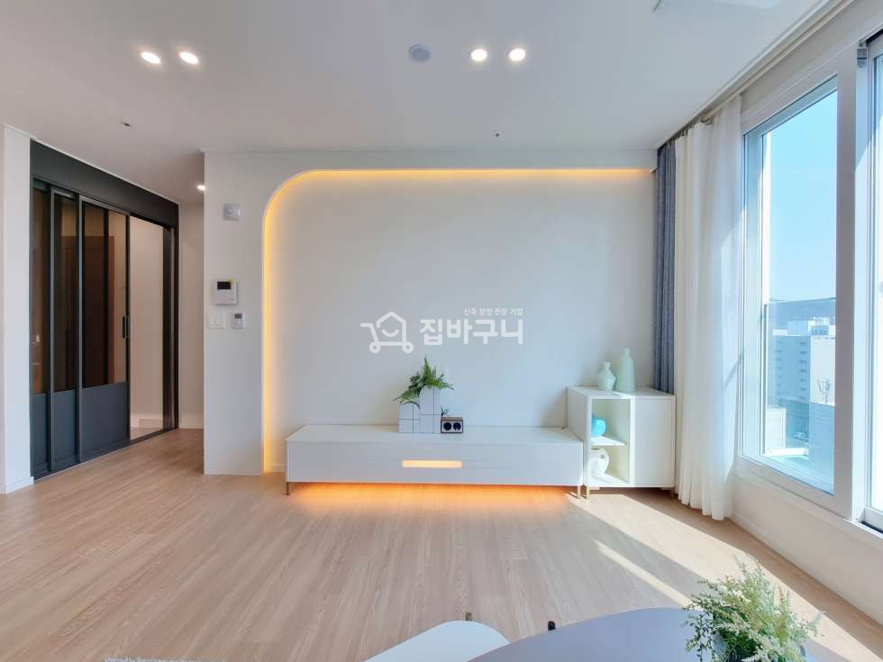경기 부천원미구 역곡동 [초역세권] 역곡역 도보 3분~ 편의시설 갖춰진 3룸! 분양 매물번호 12367 사진 2