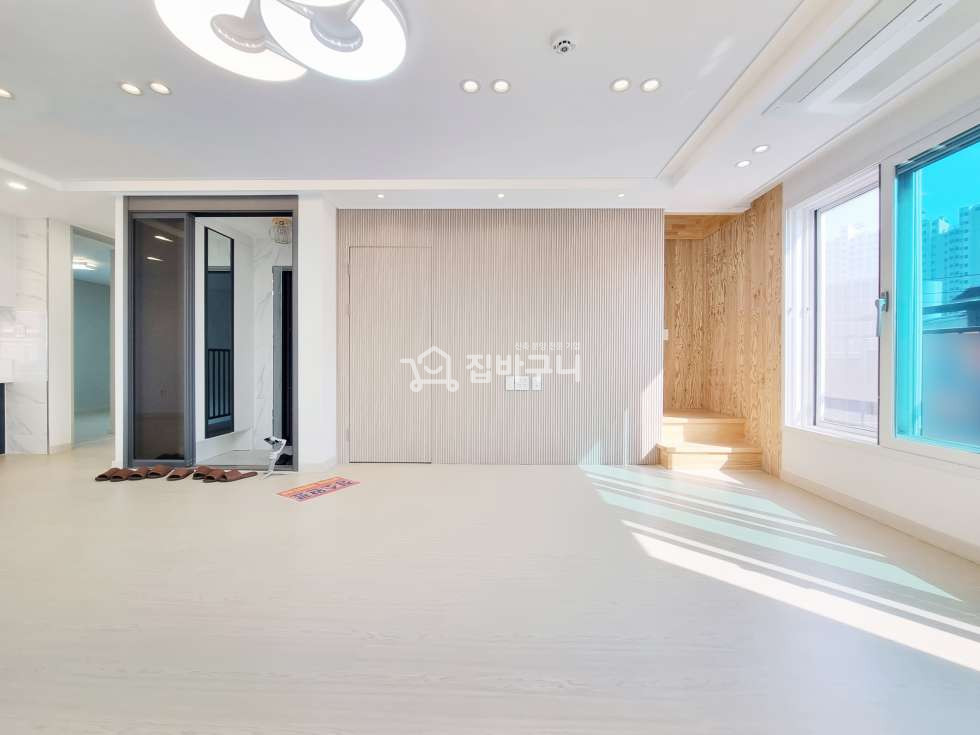 경기 안산단원구 원곡동 Big 테라스가 무려 2개?! 안산 4룸 분양 매물번호 12365 사진 3