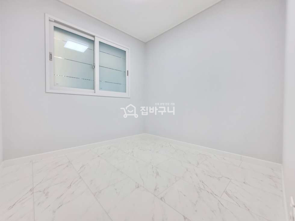 경기 안산단원구 원곡동 햇살 가득한 집을 소개합니다! 안산 4룸 분양 매물번호 12363 사진 9