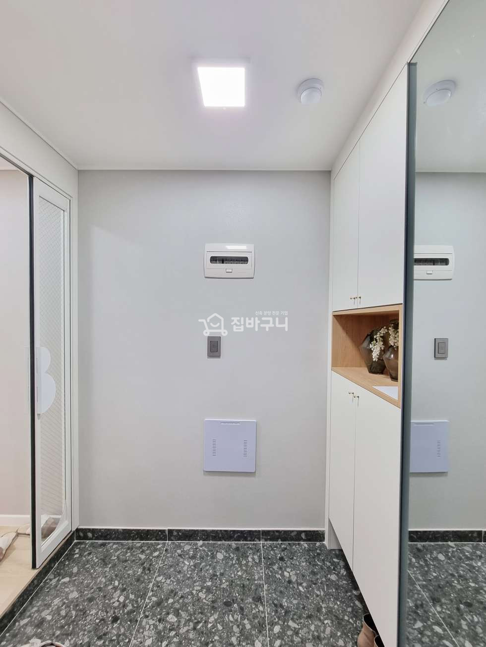 경기 수원권선구 세류동 교통이 좋은 입지! 신축 수원 3룸 분양 매물번호 12345 사진 12