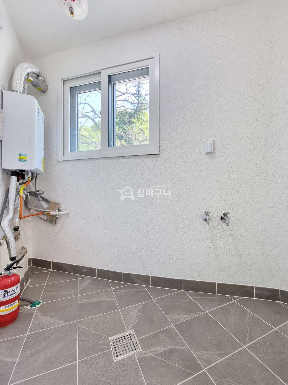 인천 미추홀구 문학동 주변에 공원이 많아 환경이 좋고 학군지에 위치한 인천 3룸! 분양 매물번호 12434 사진 13