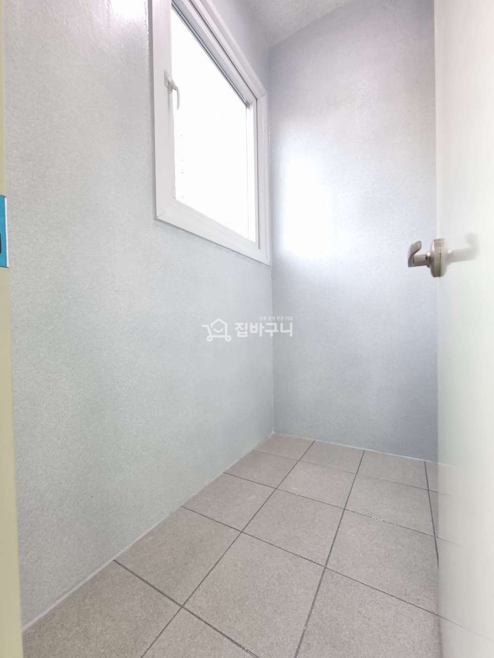 인천 부평구 부평동 [초역세권] 넉넉한 살림공간~ 인테리어 깔끔 그 자체! 부평시장역 도보 5분~ 부평 4룸 분양 매물번호 12432 사진 12