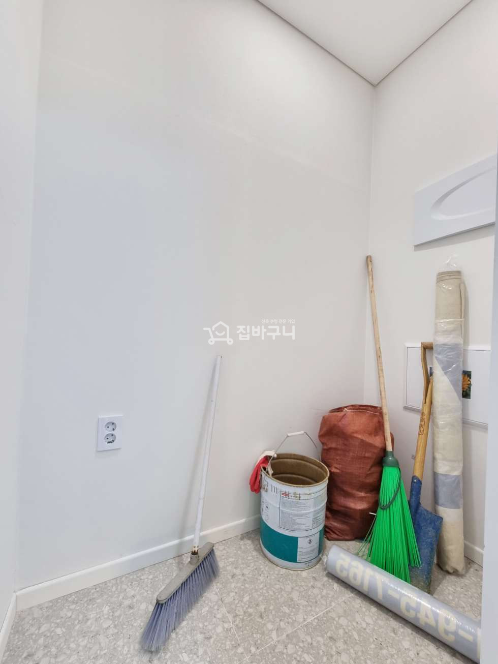 경기 파주시 검산동 넓은 거실과 테라스! 전망이 탁 트인 파주 4룸~ 분양 매물번호 12393 사진 18