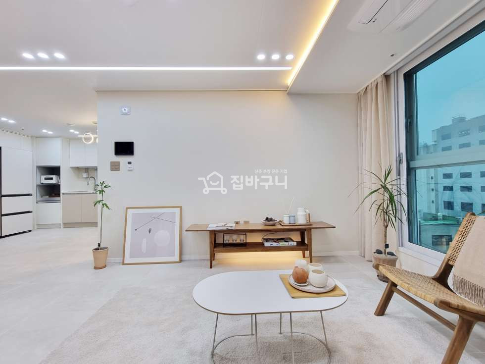 서울 금천구 독산동 [역세권] 독산역 도보 8분! 내부 시설이 좋은 서울 3룸 분양 매물번호 12389 사진 4