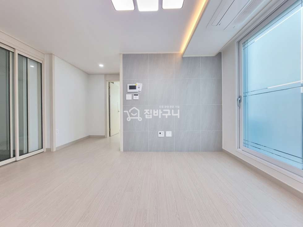 경기 수원권선구 서둔동 대리석 외관으로 고급미 뿜뿜! 친환경 자재를 이용한 수원 2룸~ 분양 매물번호 12421 사진 2