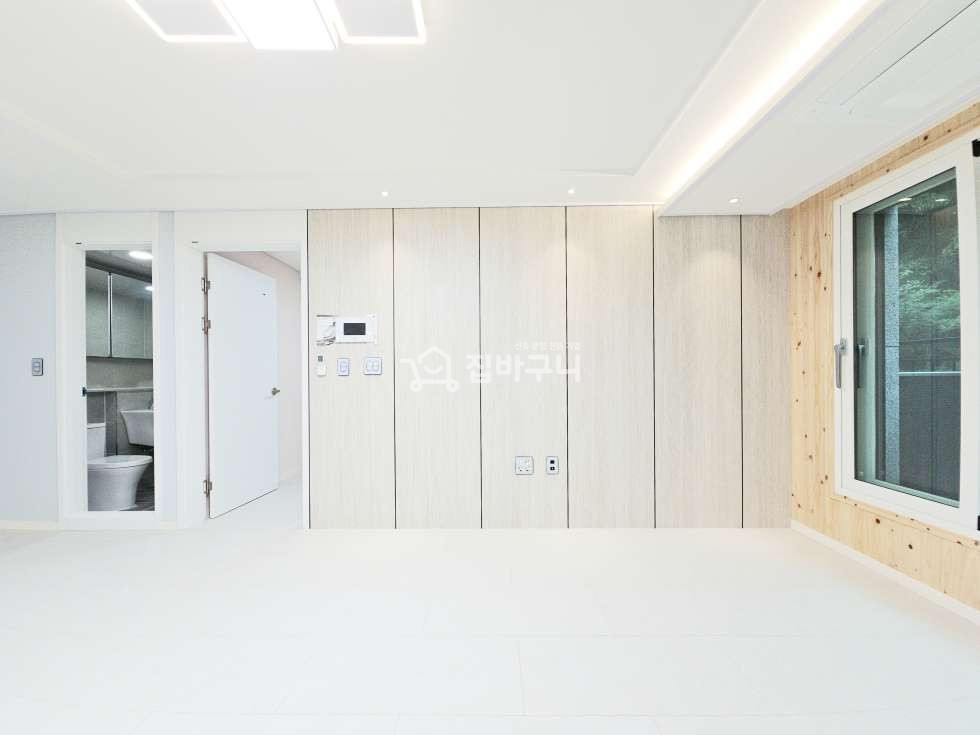 경기 안산단원구 와동 ★고급자재 시공★ 편리한 생활권! 접근성이 우수한 안산 복층 3룸~ 분양 매물번호 12843 사진 4