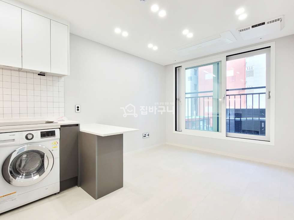 서울 관악구 신림동 [분양완료] 신림역 도보 2분! 각 방마다 시스템에어컨 설치! 3룸 같은 2룸~ 분양 매물번호 12831 사진 6