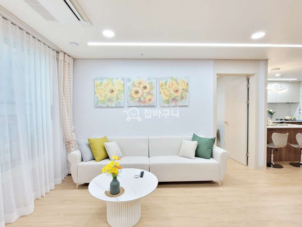 경기 안양만안구 안양동 [역세권] 100% 자주식 주차시설! 공간감이 뛰어난 안양 3룸~ 분양 매물번호 12830 사진 3