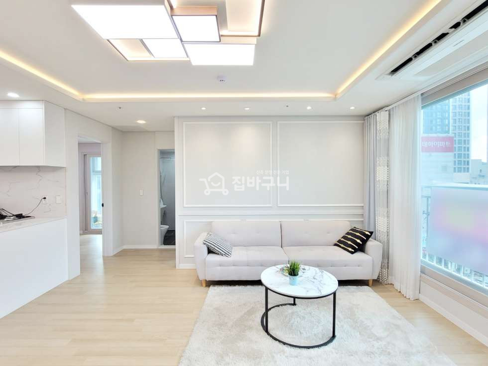 경기 안양만안구 안양동 전층 막힘 없는 뻥뚫린뷰~ 안양 학세권 대형 4룸! 분양 매물번호 12828 사진 3