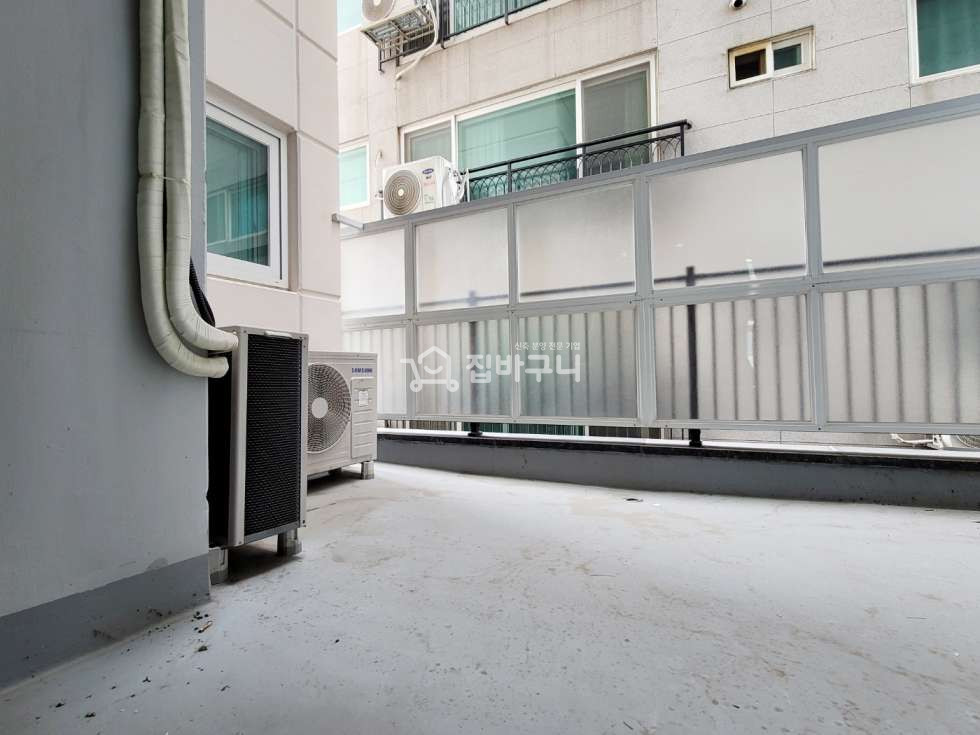 경기 안양만안구 안양동 전층 막힘 없는 뻥뚫린뷰~ 안양 학세권 대형 4룸! 분양 매물번호 12828 사진 17