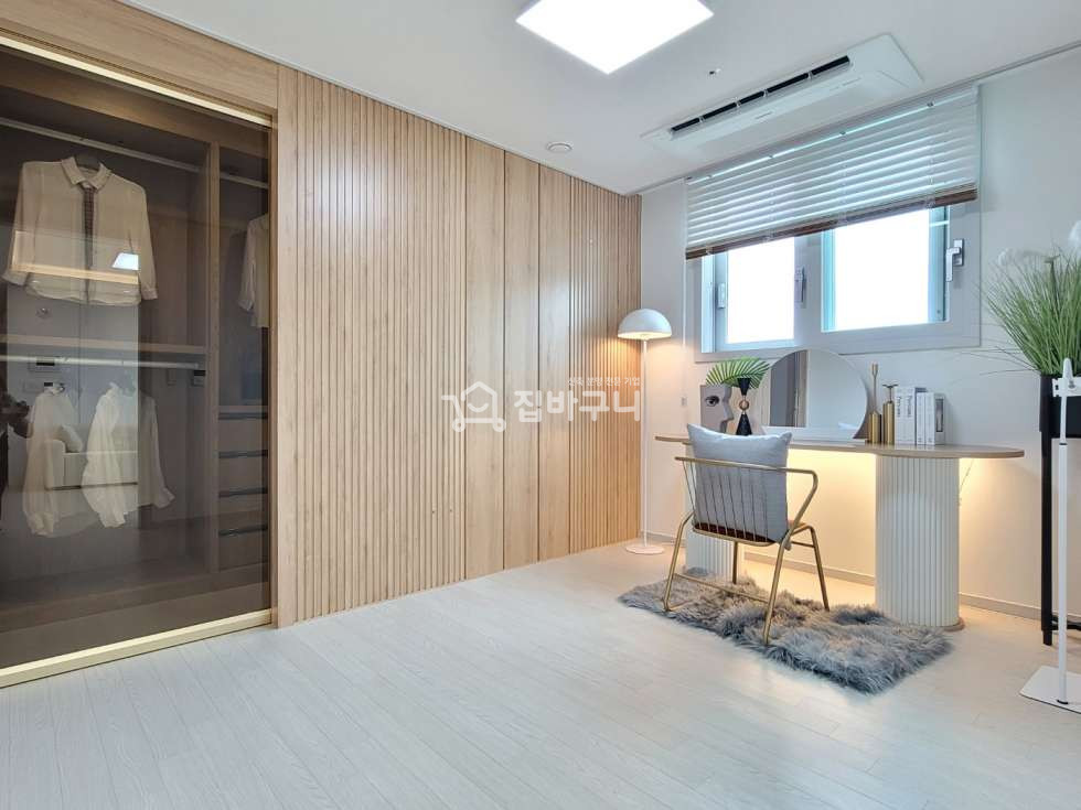 경기 안양만안구 안양동 [역도보가능] 고급스러운 대리석 인테리어~ 안양 도시형아파트 3룸! 분양 매물번호 12827 사진 7