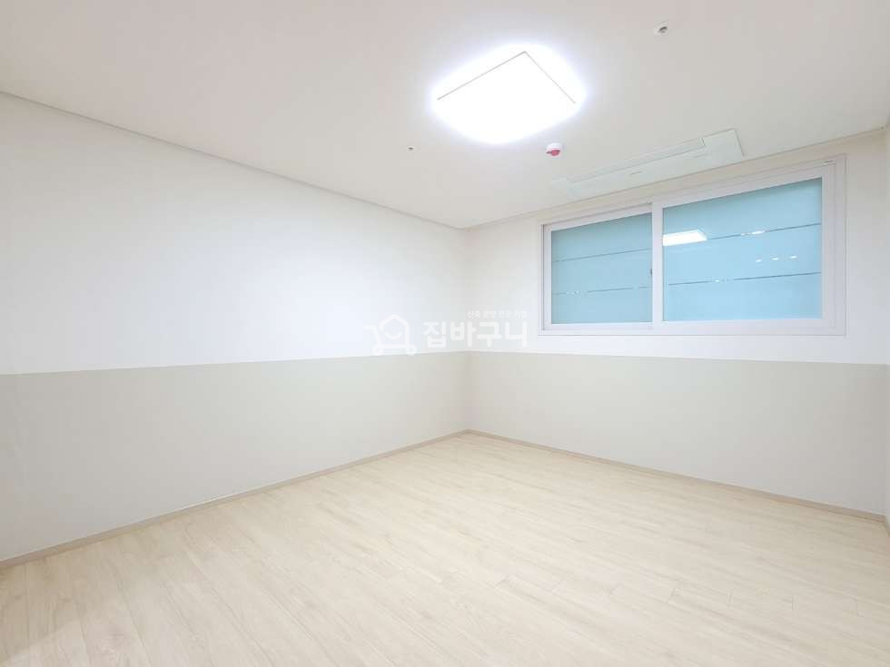 경기 부천소사구 괴안동 초·중·고·대학교 밀집! 대형병원과 재래시장까지 가까운 부천 3룸~ 분양 매물번호 12825 사진 8