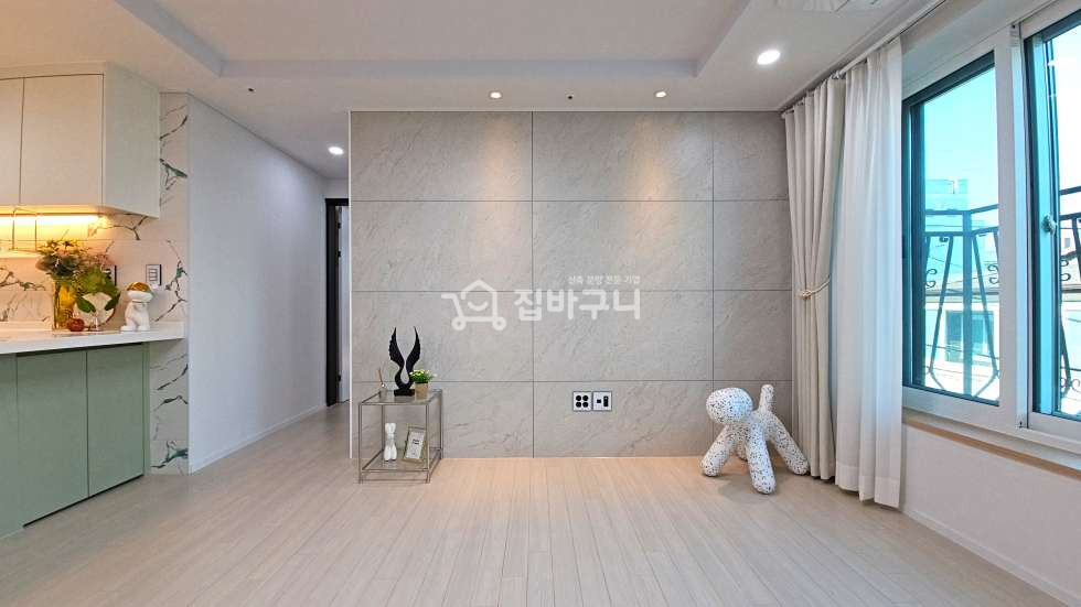 경기 수원장안구 송죽동 향후 장안구청역 착공예정! 학세권 수원 3룸~ 분양 매물번호 12819 사진 2