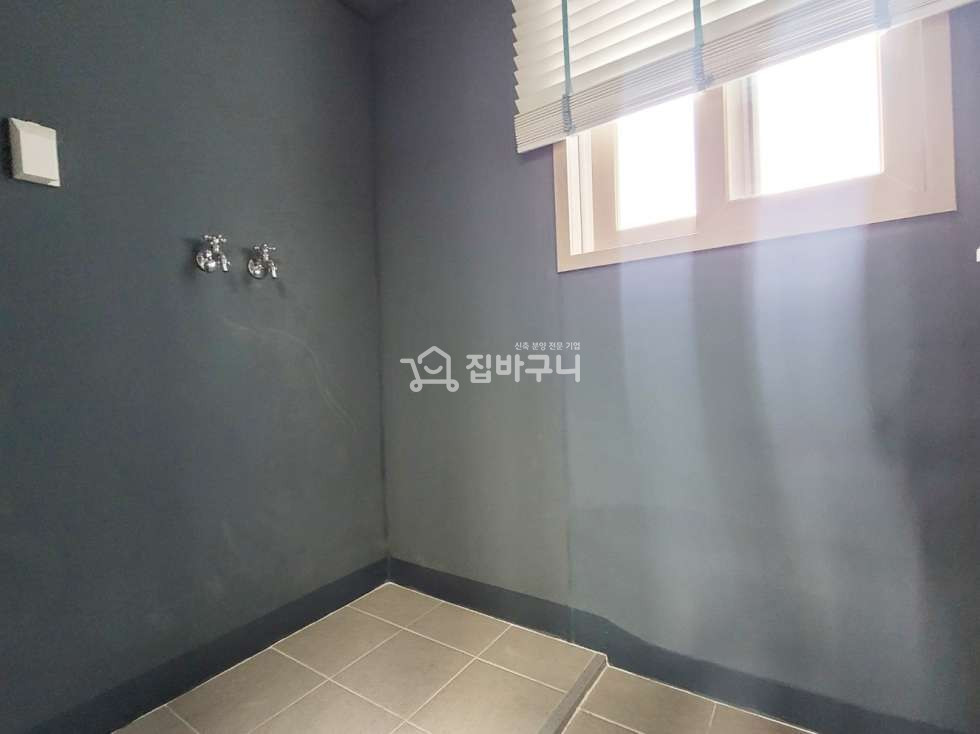 서울 금천구 독산동 숲세권 채광좋은 서울 복층 아파트! 여유공간과 학세권까지 갖춰져있어요~ 분양 매물번호 12806 사진 19