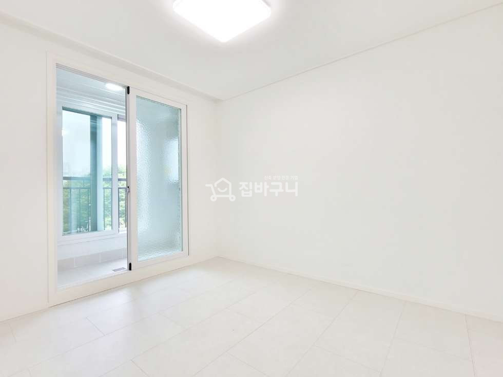 경기 안산단원구 고잔동 환상적인 화랑유원지 뷰~ 나만의 야외테라스가 있는 안산 3룸! 분양 매물번호 12801 사진 13