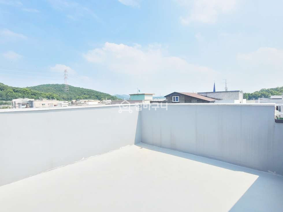 경기 안산상록구 본오동 현대식 인테리어~ 넓은 테라스가 있는 안산 2룸 복층! 분양 매물번호 12794 사진 2