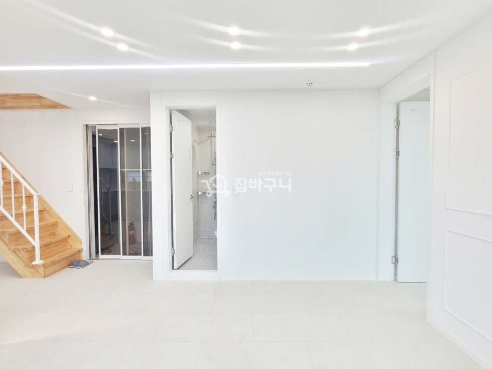 경기 안산상록구 본오동 현대식 인테리어~ 넓은 테라스가 있는 안산 2룸 복층! 분양 매물번호 12794 사진 6