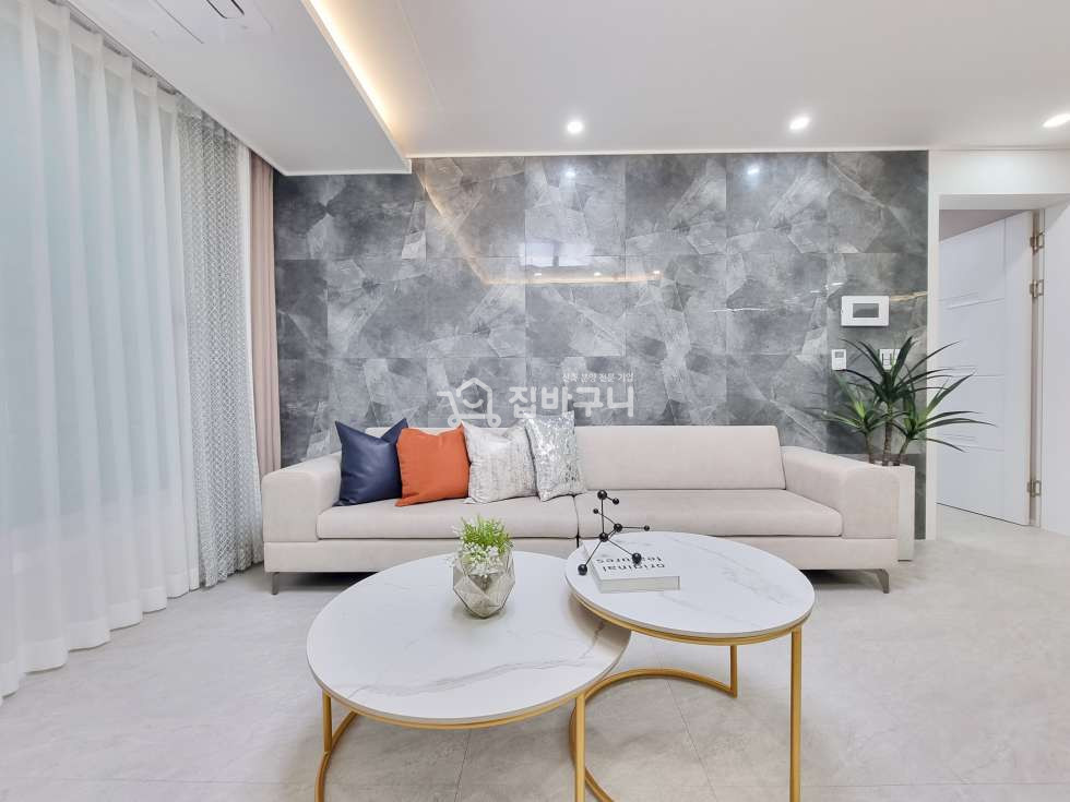 경기 평택시 합정동 [역세권] 평택역 도보 단 10분 WOW~ 전 세대 탁트인 조망 평택 3룸! 분양 매물번호 12404 사진 2