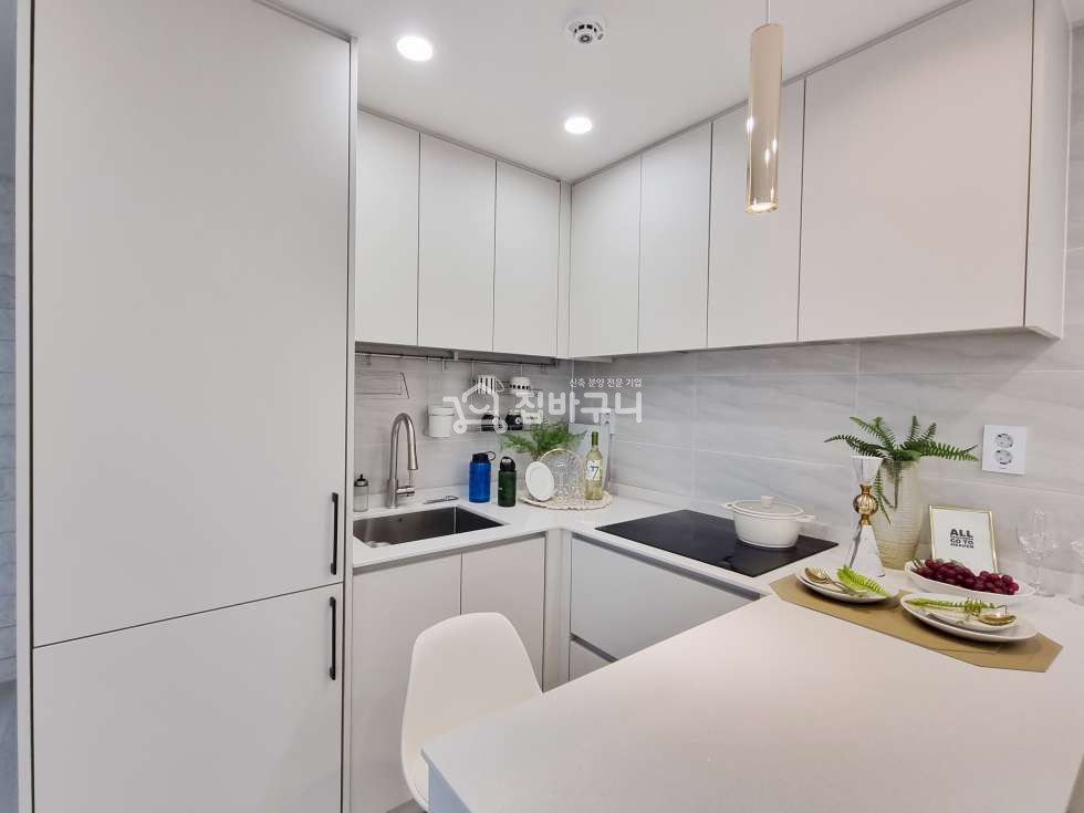 서울 금천구 독산동 [White Design] 깔끔한 인테리어가 돋보이는 서울 2룸! 분양 매물번호 12403 사진 6