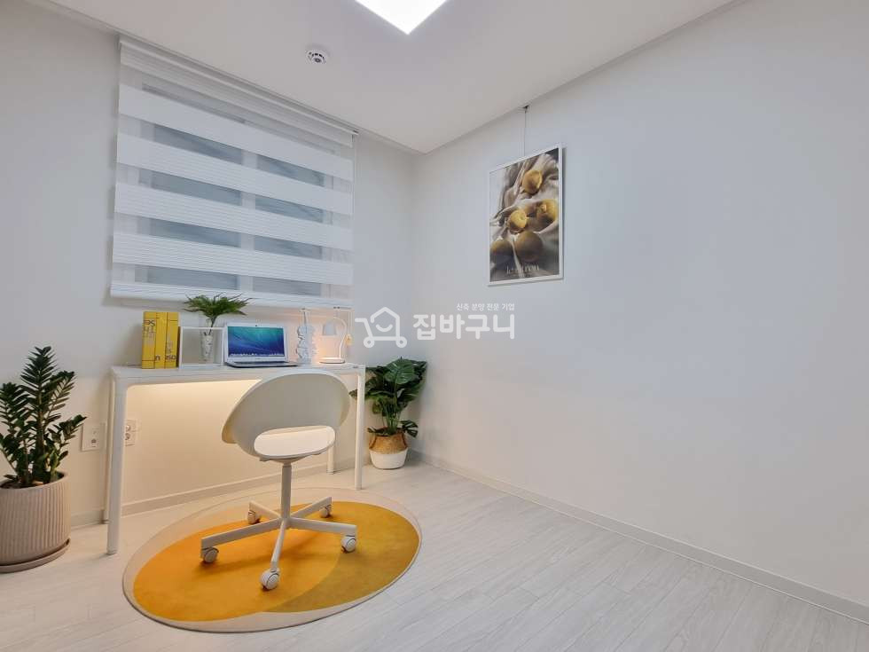 서울 금천구 독산동 [White Design] 깔끔한 인테리어가 돋보이는 서울 2룸! 분양 매물번호 12403 사진 8