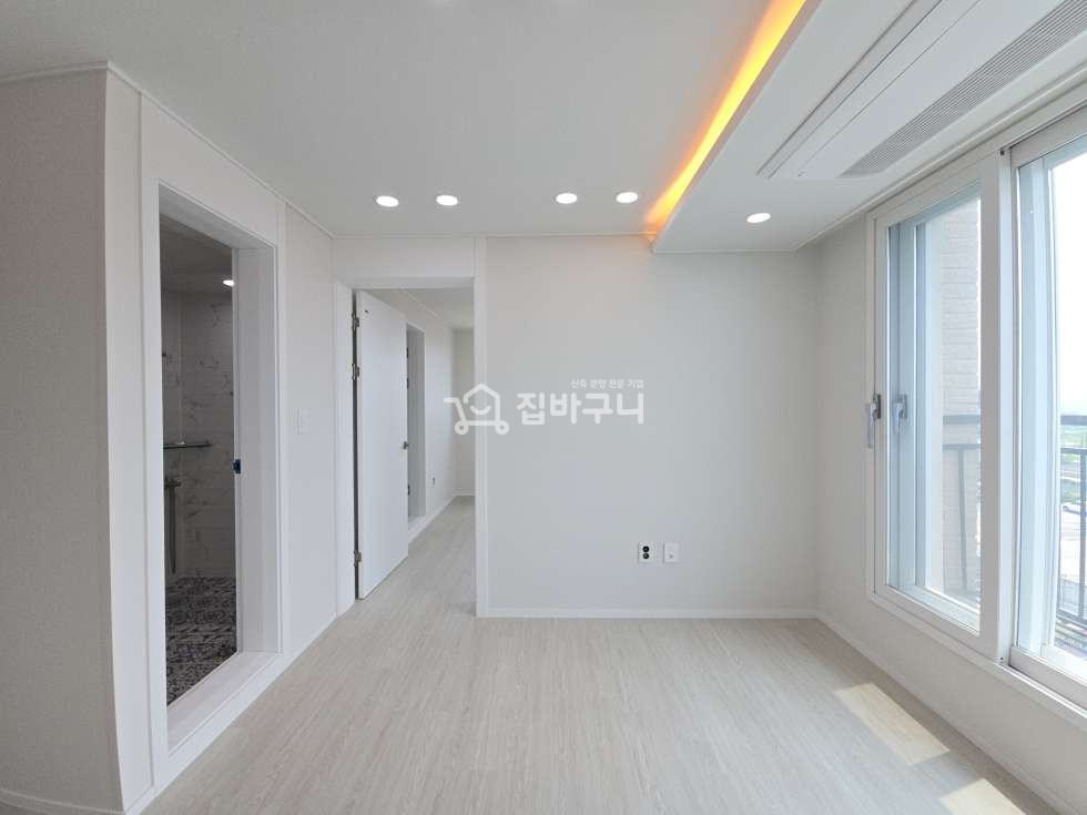 경기 수원권선구 구운동 ▲인기UP!▲ 건축주 직접분양! 인프라가 우수한 신축빌라 수원 3룸! 분양 매물번호 12761 사진 3