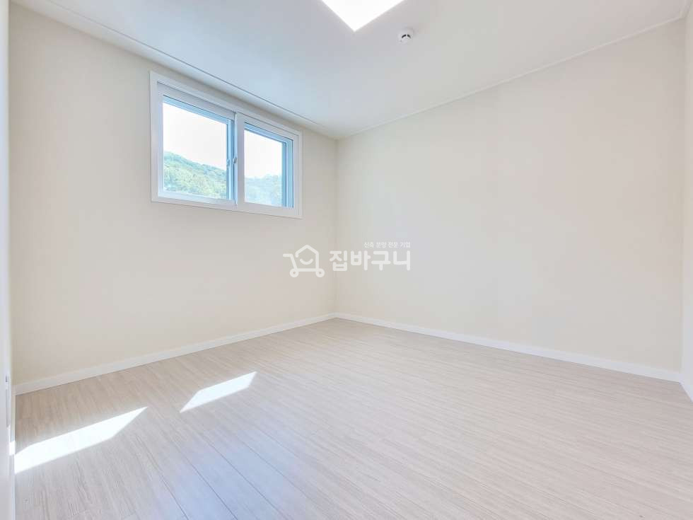인천 미추홀구 문학동 대형 테라스가 무려 2개?! 넓은 생활공간으로 누리는 여유~ 인천 4룸! 분양 매물번호 12435 사진 11