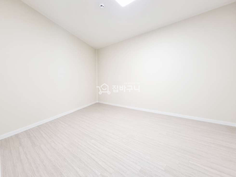 인천 미추홀구 문학동 대형 테라스가 무려 2개?! 넓은 생활공간으로 누리는 여유~ 인천 4룸! 분양 매물번호 12435 사진 12