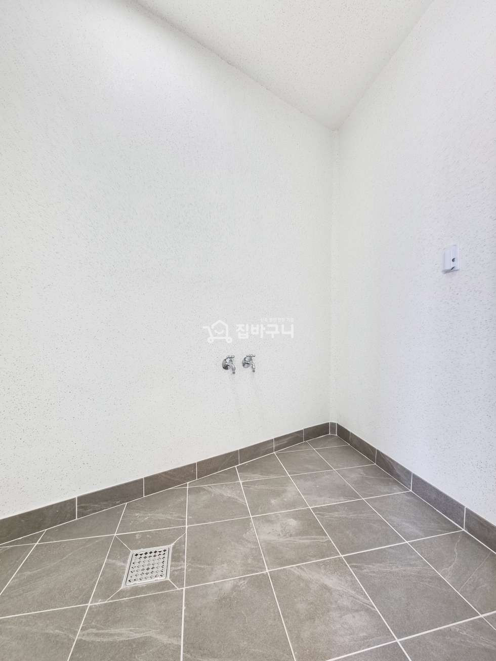 인천 미추홀구 문학동 대형 테라스가 무려 2개?! 넓은 생활공간으로 누리는 여유~ 인천 4룸! 분양 매물번호 12435 사진 14