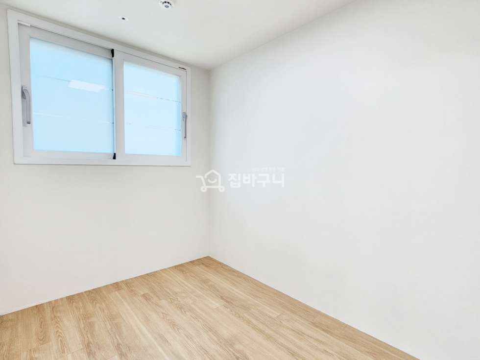서울 관악구 신림동 [인증매물] 출퇴근 원활 & 학세권! 인프라가 좋은 서울 3룸 분양 매물번호 12770 사진 9