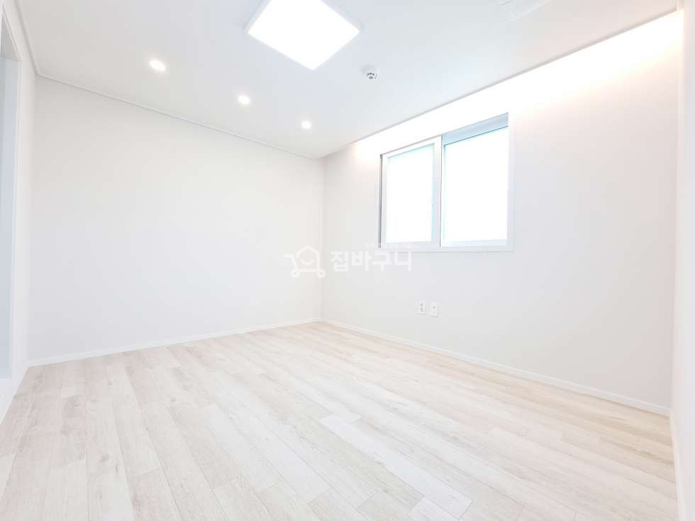 경기 안산단원구 원곡동 햇살가득 확 트인 정남향! 사계절 숲조망~ 안산 3룸 분양 매물번호 12768 사진 4