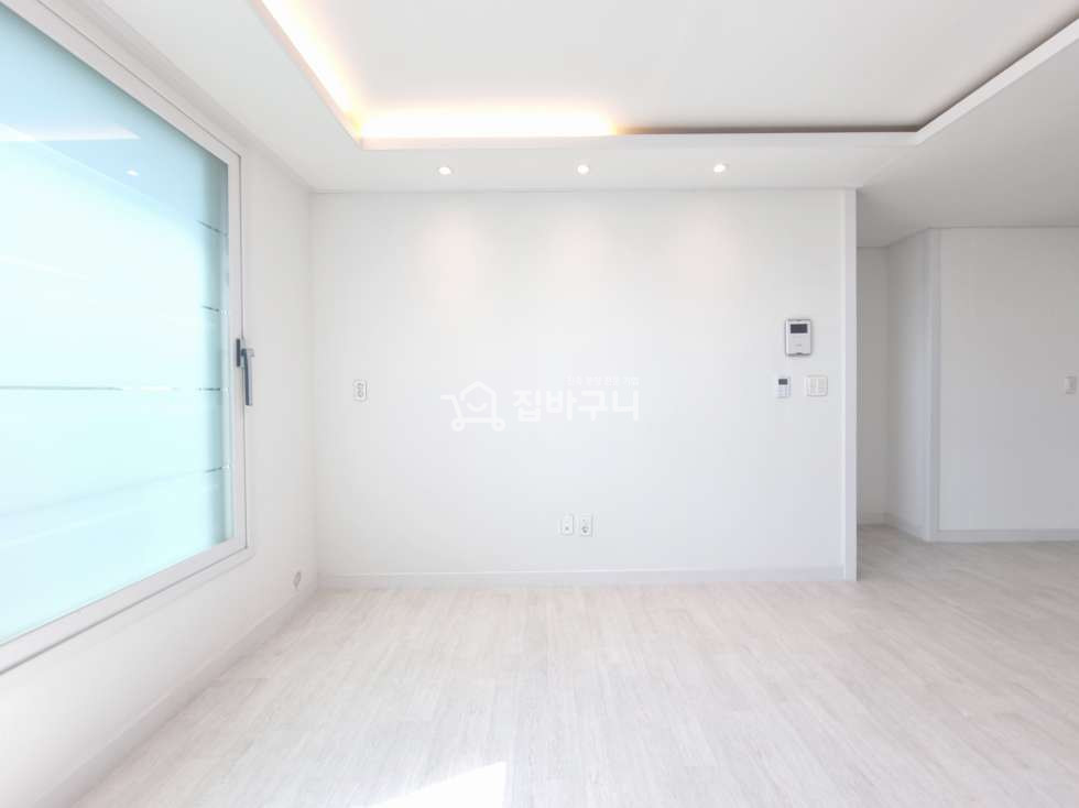 경기 시흥시 정왕동 고급 롱타일 벽돌시공! 인테리어 깔끔 그 잡채~! 정왕동 3룸 분양 매물번호 12425 사진 4