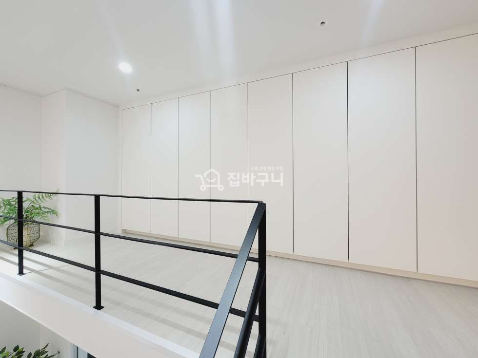 서울 금천구 독산동 [초역세권] 주차타워로 주차공간 확보! 알찬 공간의 끝판왕 서울 3룸 복층~ 분양 매물번호 12739 사진 11