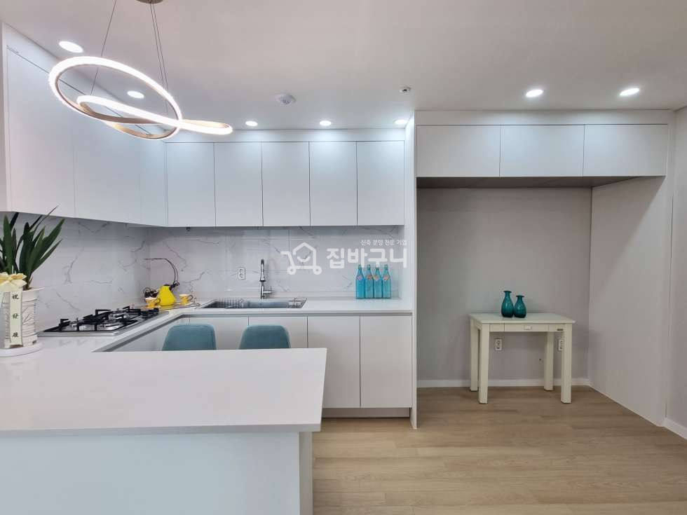 경기 안양만안구 안양동 [역세권] 안양역 도보 10분! 훌륭한 교통 인프라와 학세권까지~ 안양 3룸 분양 매물번호 12509 사진 5