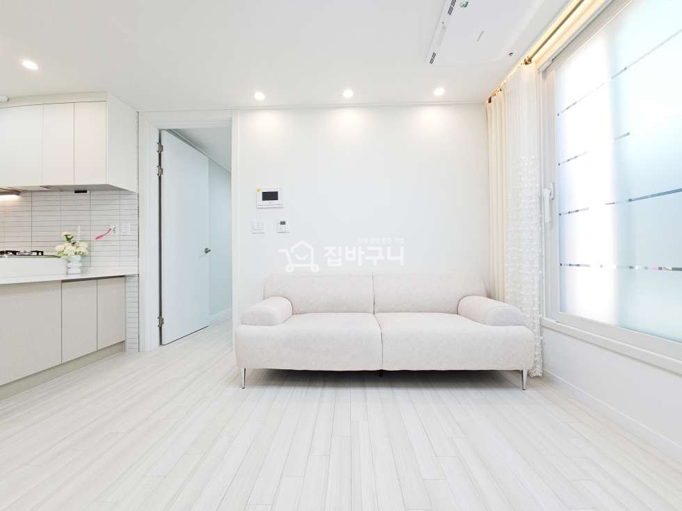 서울 금천구 독산동 자주식 주차공간 100%! 주변 인프라가 뛰어난 서울 3룸~ 분양 매물번호 12733 사진 3