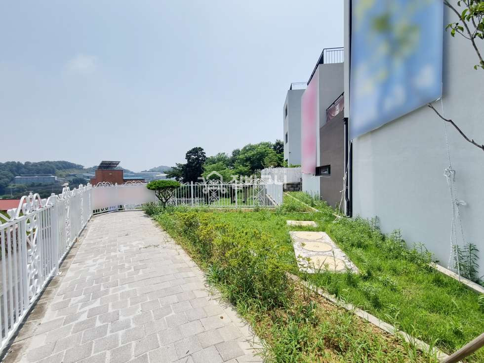 경기 화성만세구 우정읍 조암리 기반시설이 좋은 단독형 타운하우스! 화성 3룸 분양 매물번호 12506 사진 1