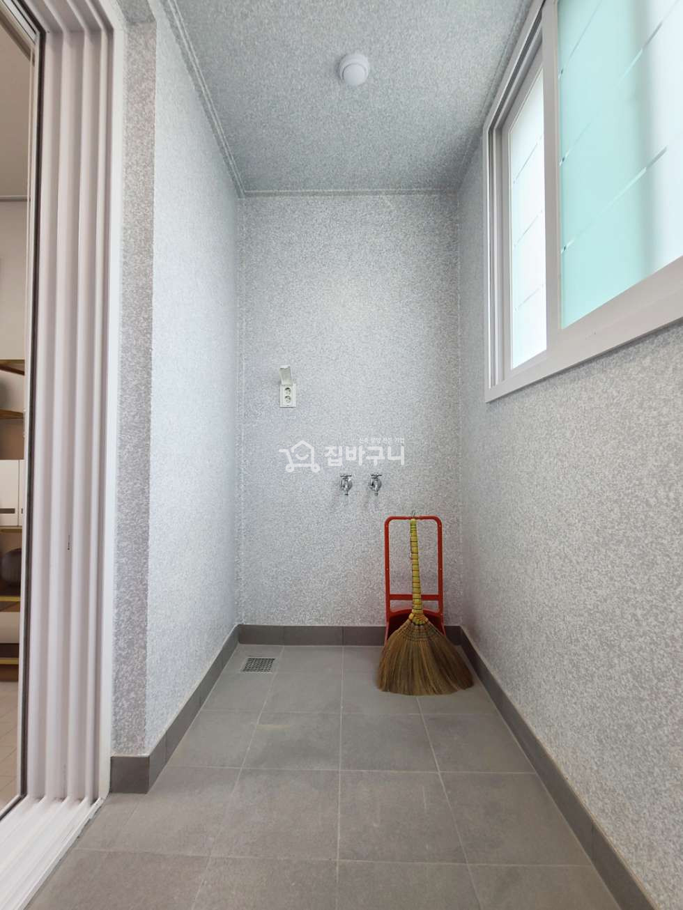 경기 부천소사구 소사본동 [역세권] 여유공간이 넘쳐나요! 테라스와 보조주방까지~ 부천 3룸 분양 매물번호 12721 사진 17