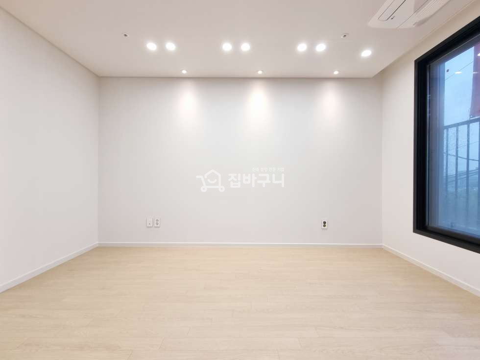 경기 수원장안구 연무동 도심 속 모든 인프라를 누릴 수 있는 이 곳! 수원 3룸 분양 매물번호 12505 사진 4